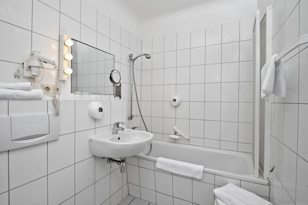 Days Inn Leipzig City Centre Room photo